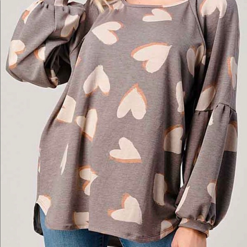 Lauderdale’s Boutique heart top (plus sizes)